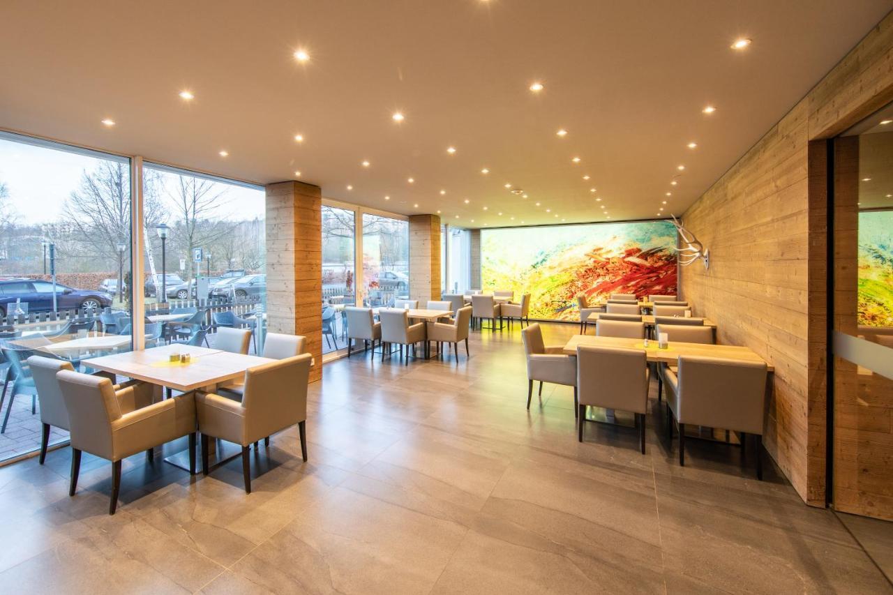 Fair Resort All Inclusive Wellness & Spa Hotel Jena Zollnitz ภายนอก รูปภาพ